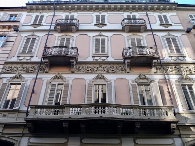 Restauro Facciate Torino. Torino, via Principe Amedeo